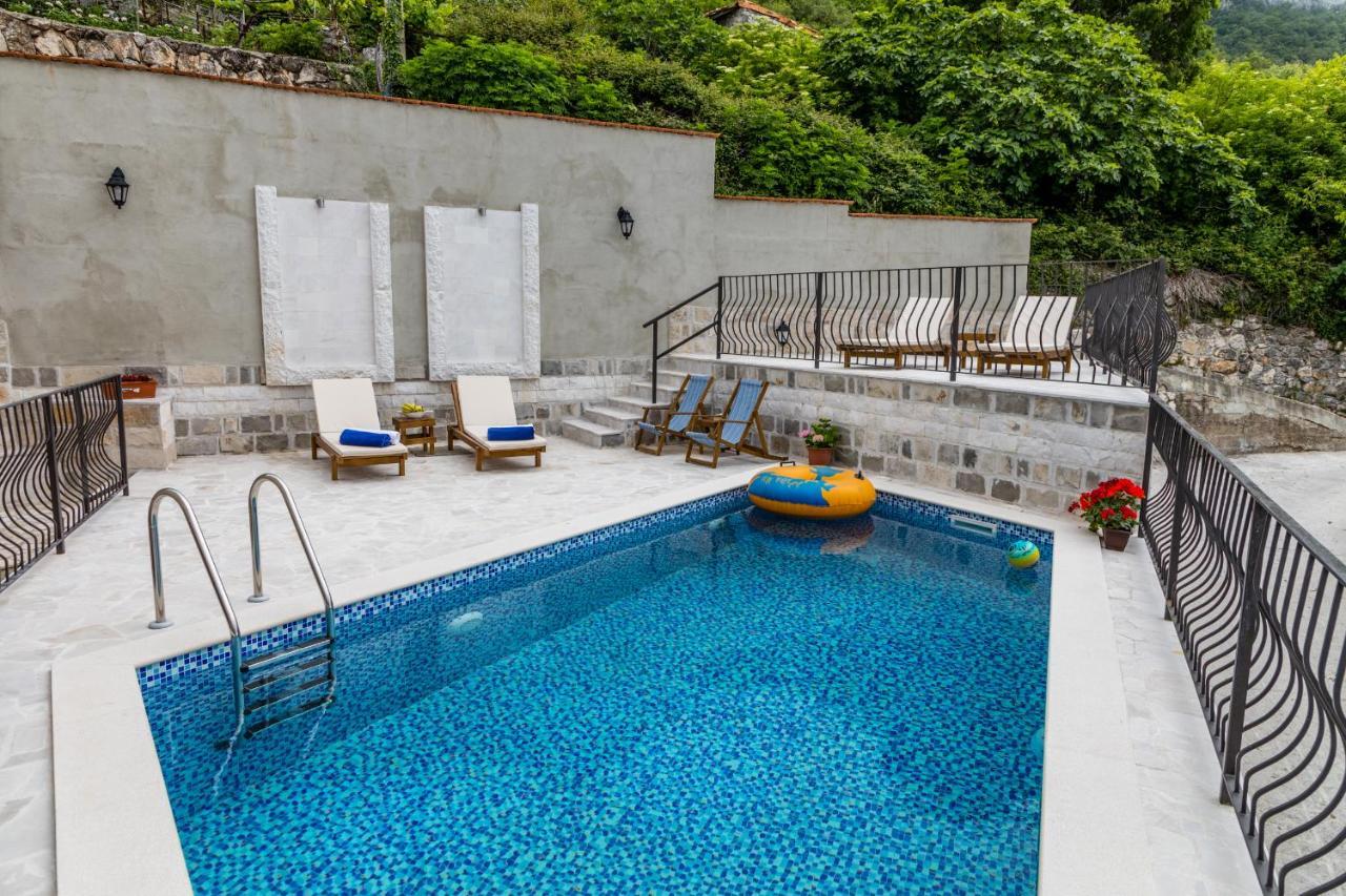 Villa Ladera Lapcici بودفا المظهر الخارجي الصورة