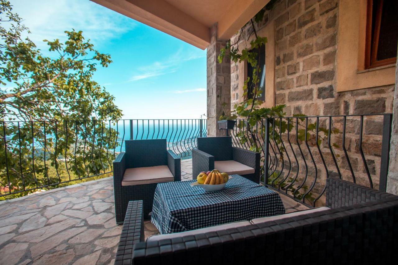 Villa Ladera Lapcici بودفا المظهر الخارجي الصورة